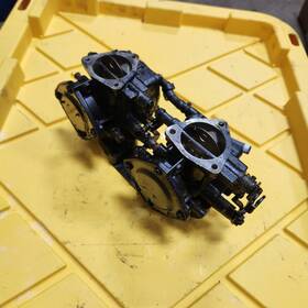 64u-14301-11-00 64u-14302-11-00 Yamaha Superjet Super Jet 700 62t Dual Twin 38mm Mikuni Carburetors Carbs Rack
