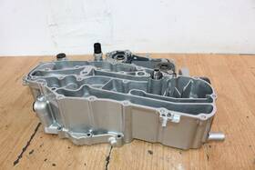 11341-hw6-730 Honda 2009 Aquatrax F-15 Oil Tank Cover / Stator