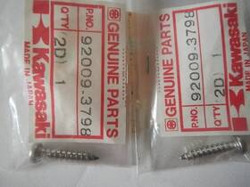 92009-3798 Kawasaki New Oem Screw 5x25 2
