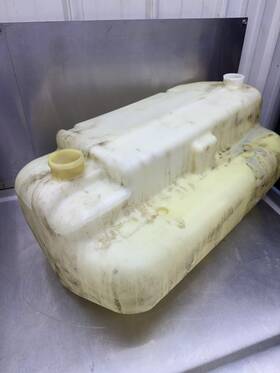5434914 Polaris 2000 99 00 01 02 03 Virage Genesis 700 1200 Carb Oem Fuel Tank Gas