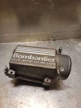 000010 Sea-doo 1993 Seadoo Spi 587 Air Cleaner Filter Box Airbox Intake Manifold #5578