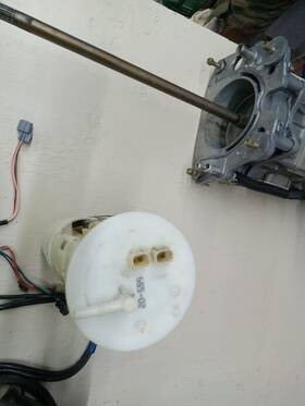 6s5-02 Yamaha Waverunner 1.8 Fuel Pump Assembly 6s5-02 Yamaha Waverunner 1.8 Fuel Pump Assembly