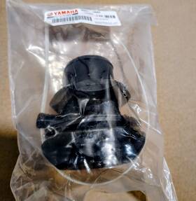 90891-70082-00 Yamaha New Oem Filler Cap