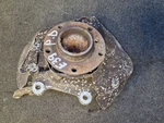 Bmw E39 2000 Front Right Wheel Hub 1092854. Fixed Price $115.52.