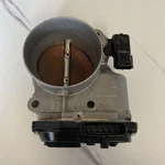 Yamaha 2015 F300HP Xca Oem Throttle Body PART#6CB-13751-10-00. Fixed Price $148.50.